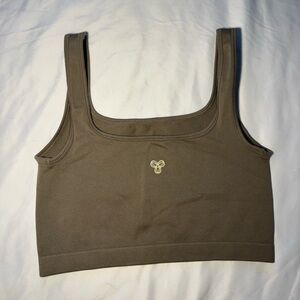 Aritzia Golden Tank top Gym Sports Bra 🌿